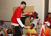 Yao Ming retires