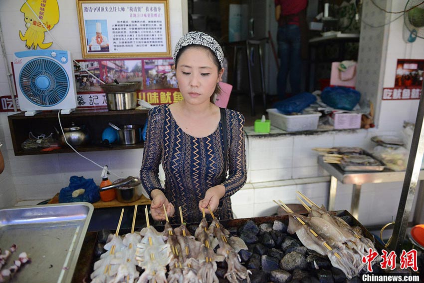 'Squid beauty' and her profitable BBQ store