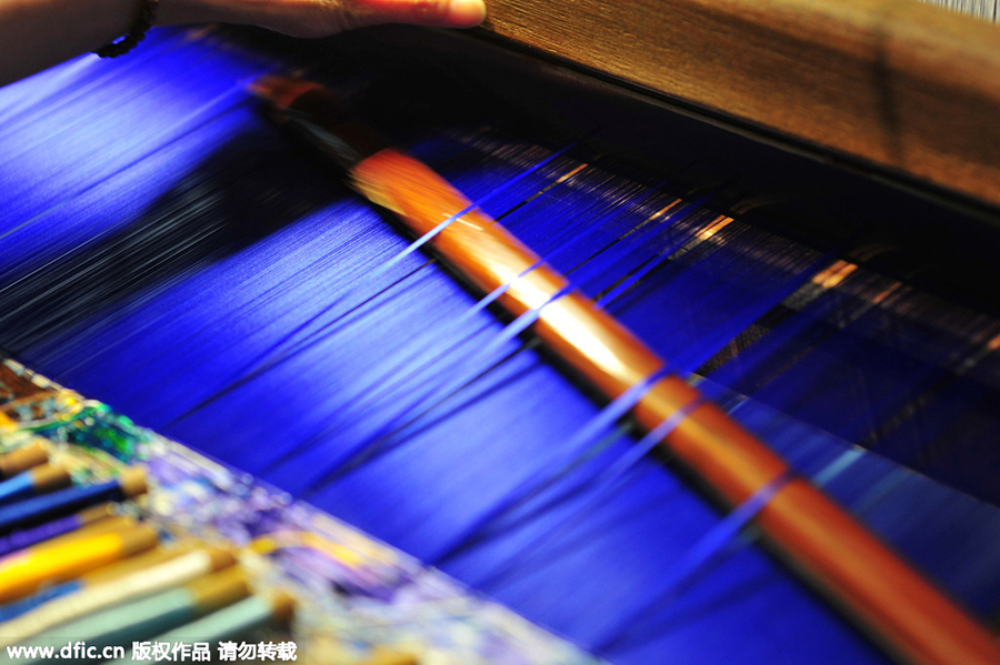 Traditional weaving skill sees revival