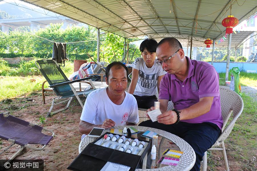 Tsinghua graduate turns spoon sturgeon breeding a money-making business