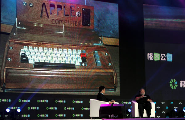 Steve Woz meets Chinese geeks for the 1st time