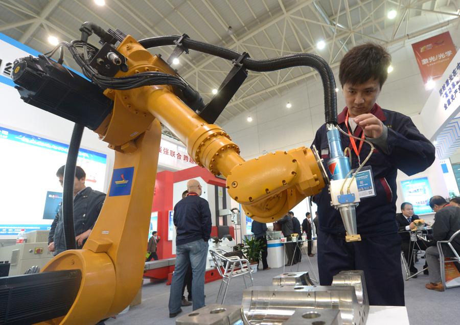 3D printing wows at Wuhan Optics expo