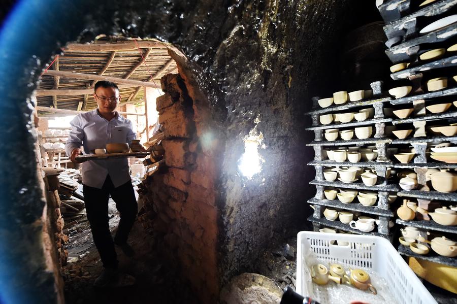 A ceramics kiln that keeps old tradition burning