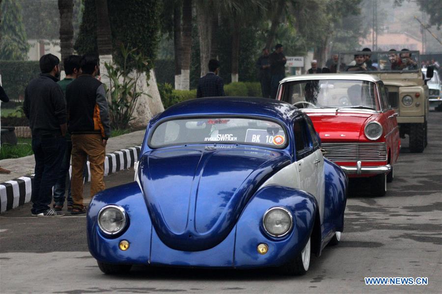 7th Vintage Classic Car Rally held in Pakistan's Peshawar