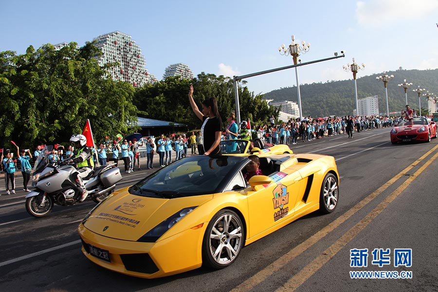 Miss World car parade held in Sanya