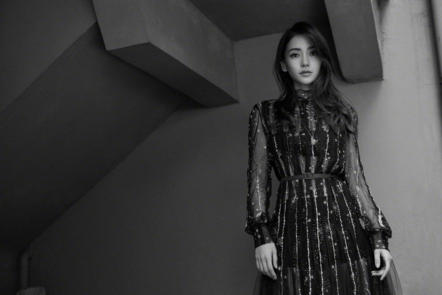 Pop idol Angelababy poses for fashion magazine