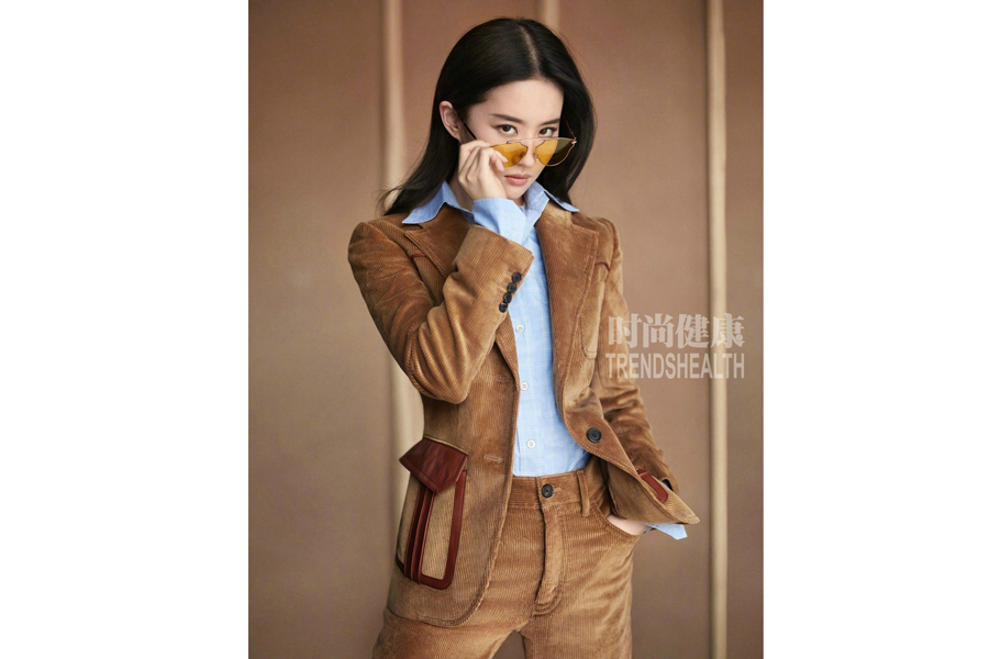 Fashion icon Liu Yifei poses for fashion magazine