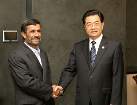 Chinese, Iranian presidents meet in Yekaterinburg