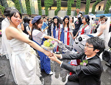 Love, vows pledged at grand ritual