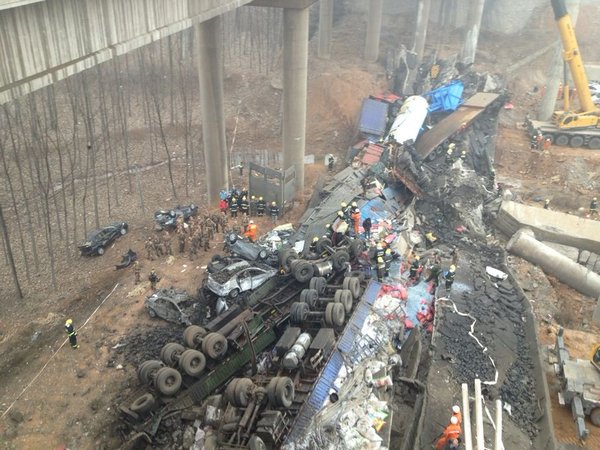 Five dead after bridge collapses in China