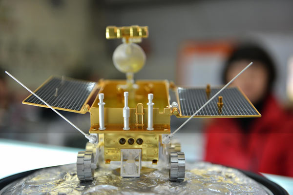 China puts simulation models moon rover on market