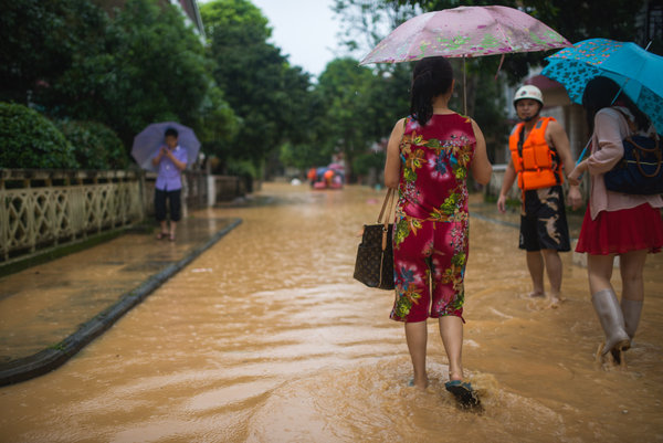 7 dead, over 170,000 affected in Guangdong rainstorm