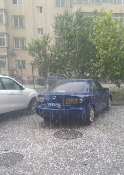 Hailstorm pounds suburban Beijing