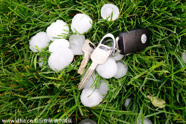 Hailstorm pounds suburban Beijing