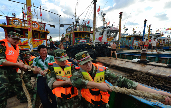 Fujian province braces for Typhoon Matmo