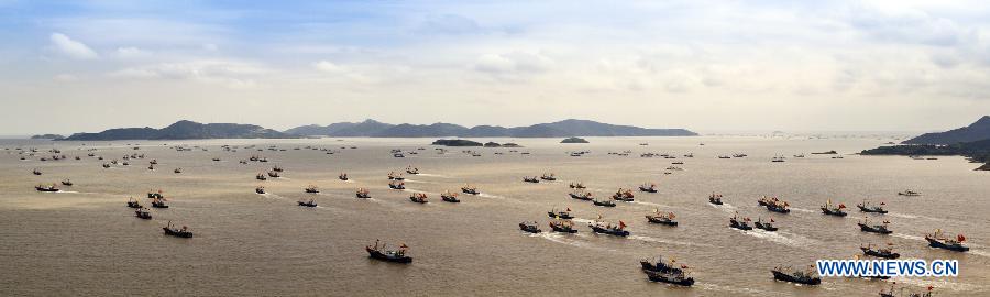 Fishing boats start operation in E China's Zhejiang