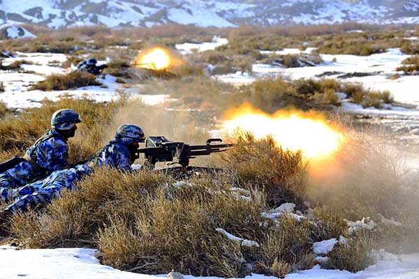 Marines conduct live-fire exercises in Xinjiang