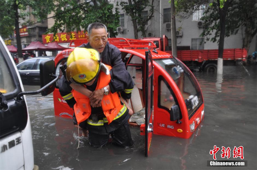 China warns of geological disasters as rain continues in south