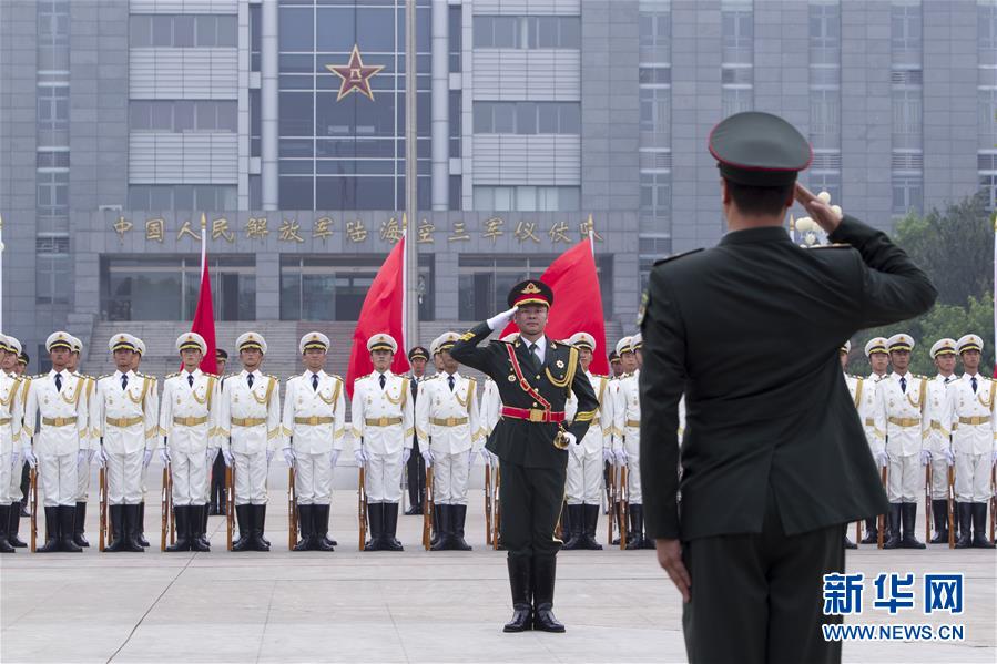 In pictures: Honor guards of PLA