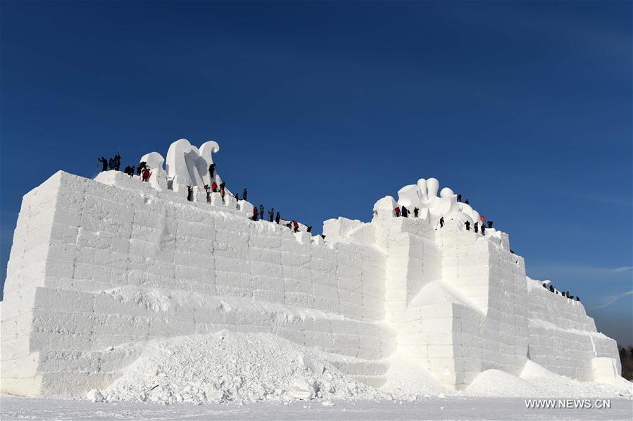 Snow sculpture 'Love Song' to be displayed in Harbin