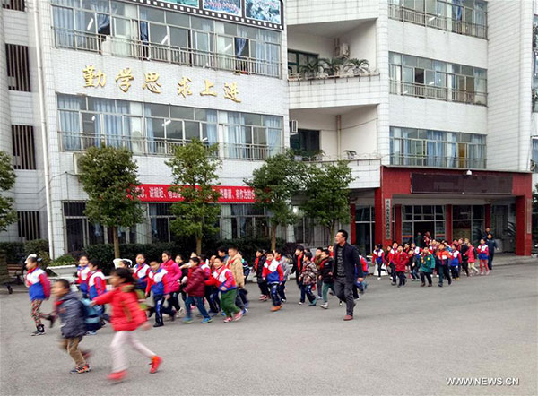 High-speed trains delayed after SW China earthquake