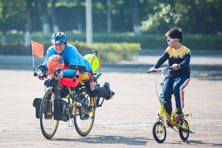 Prone cycling enthusiast wants more to get out of the saddle