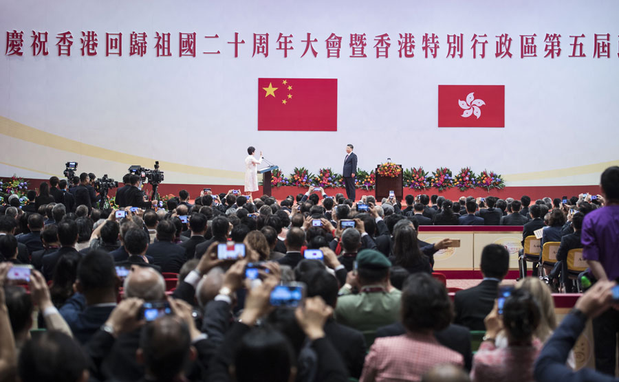 New Hong Kong chief executive sworn in