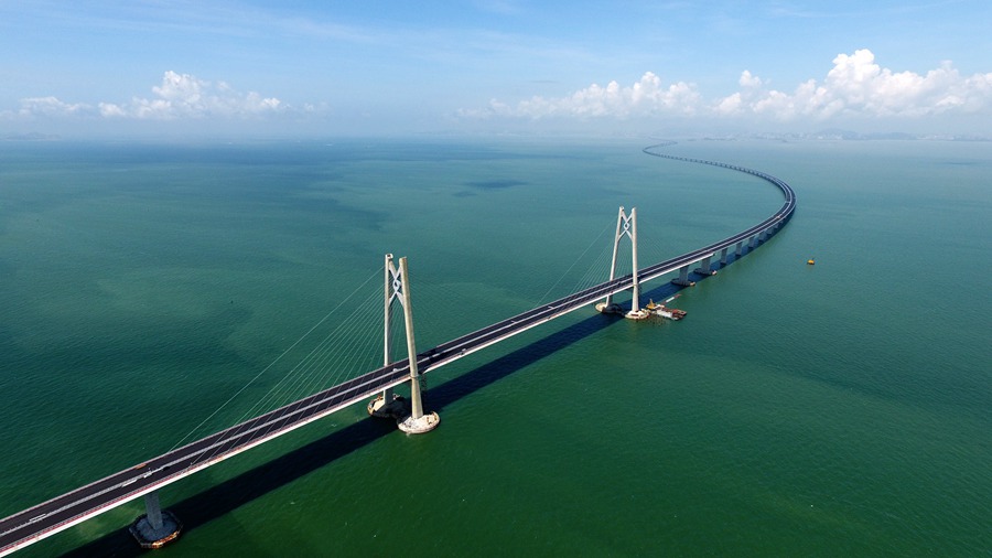 Main structure of Hong Kong-Zhuhai-Macao Bridge is completed