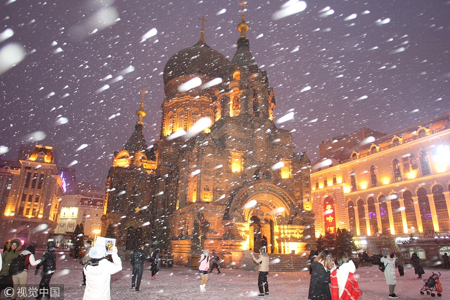 Snow turns Harbin into winter wonderland