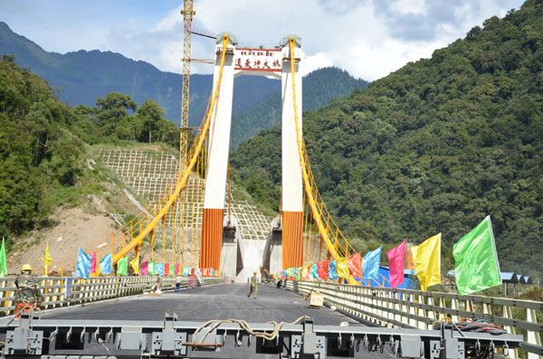 Tibetan drivers to finally see the end of 'death road'