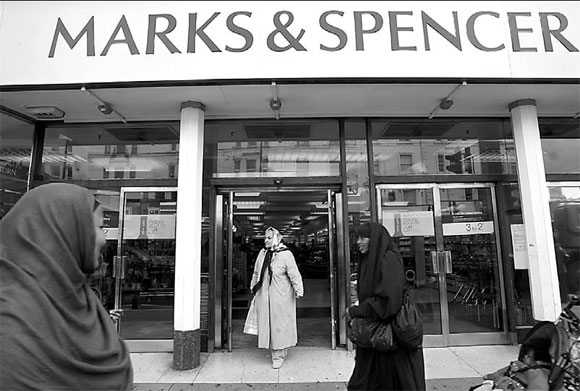 M&S stock plummets to lowest in two decades