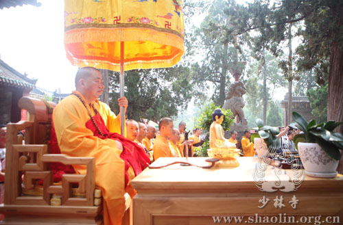 US martial artists arrive at Shaolin Temple