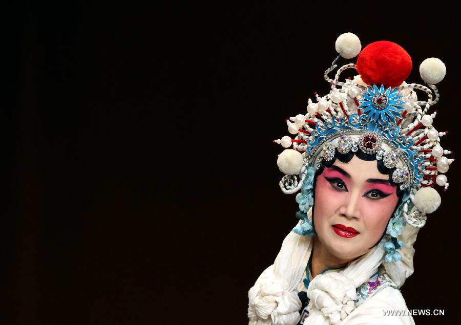 Beijing Opera performed in Algeria for celebration