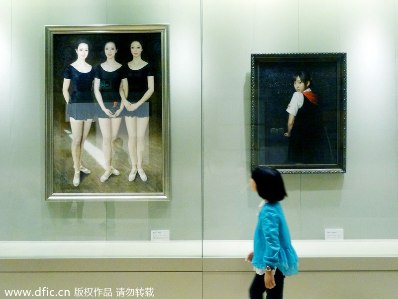 Art exhibit on DPRK modern women