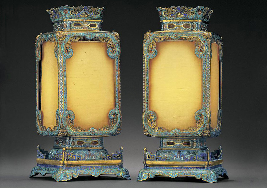 Collection of the Chinese palace lanterns