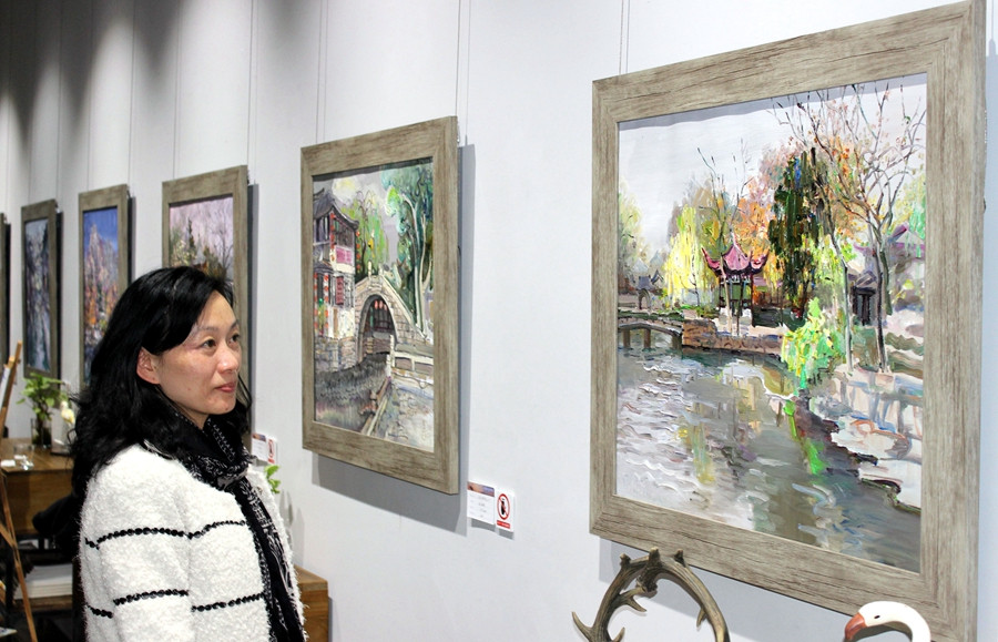 Chinese contemporary oil paintings exhibition held in Suzhou