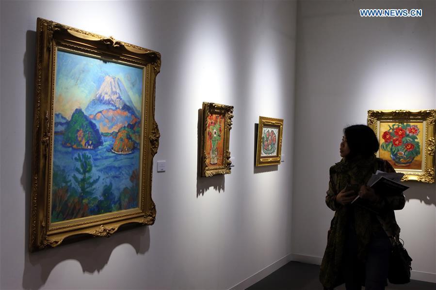 Art Basel opens in Hong Kong