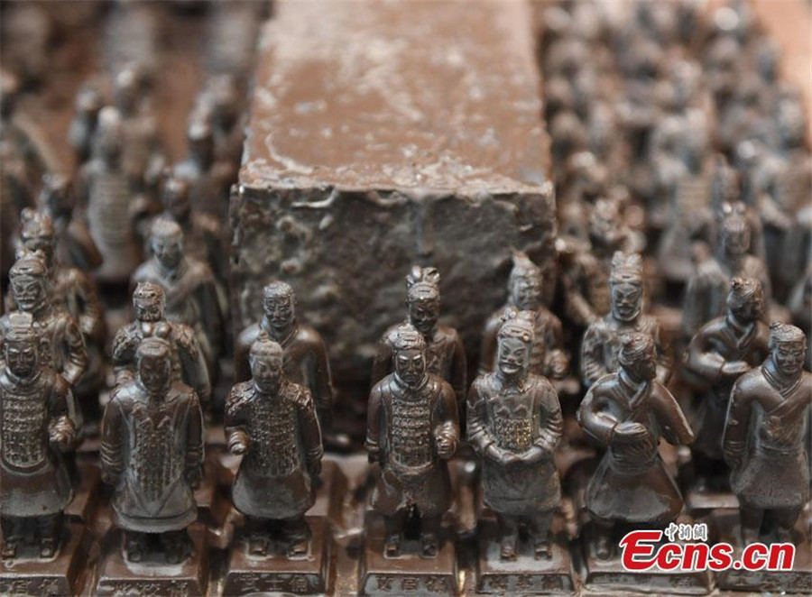 China's cultural symbols made into chocolate art