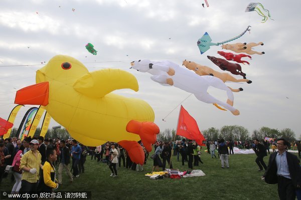 Weifang hosts annual kite festival