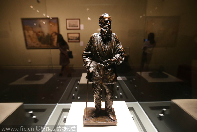 Exhibition on Tolstoy debuts in China museum