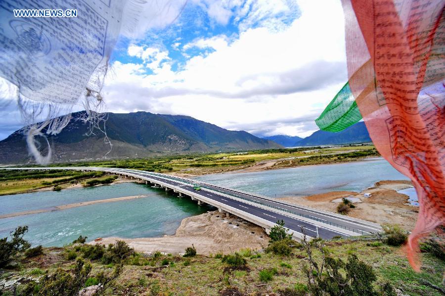 Amazing scenery of Nyingchi in China's Tibet