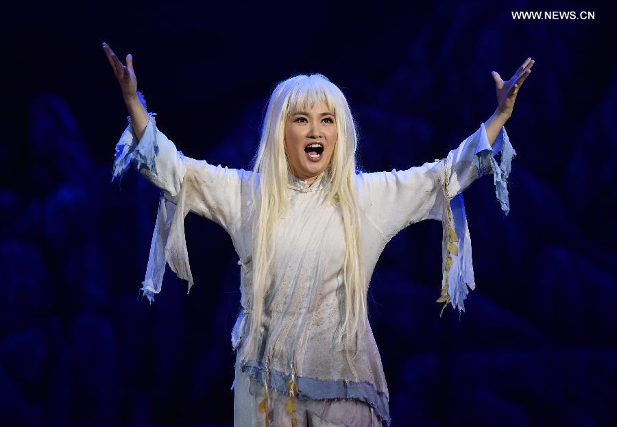 Opera 'White-Haired Girl' performed in Guangzhou