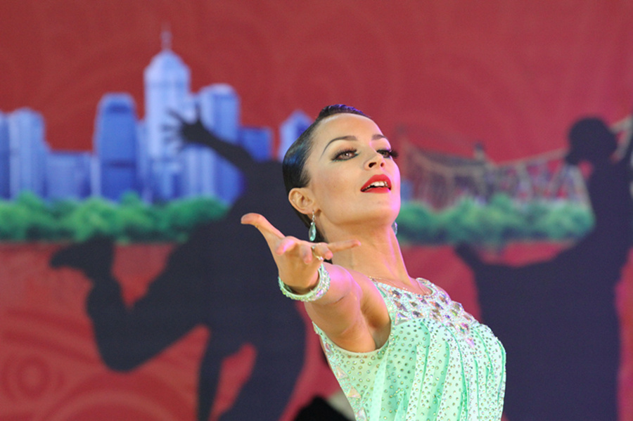 Tianjin hosts the 1st International Style of Ballroom Dance Championship