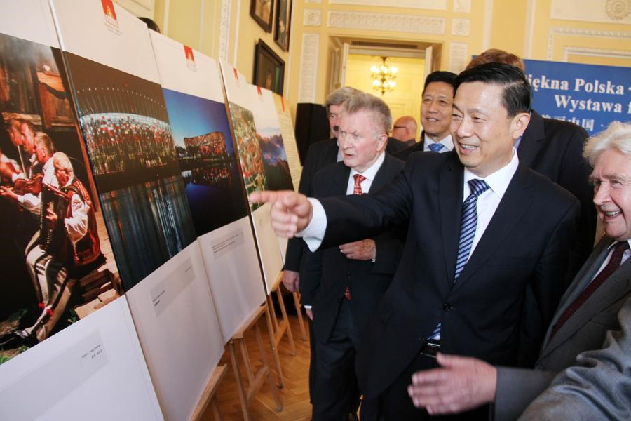 Beautiful China photo exhibition unveiled in Poland