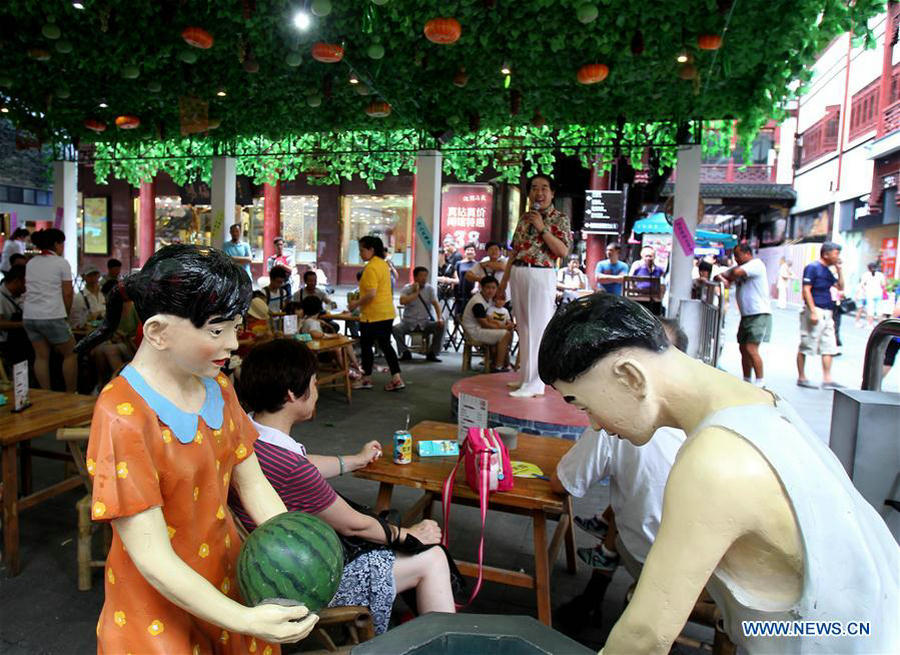 Cultural fair held in Yuyuan Garden of Shanghai