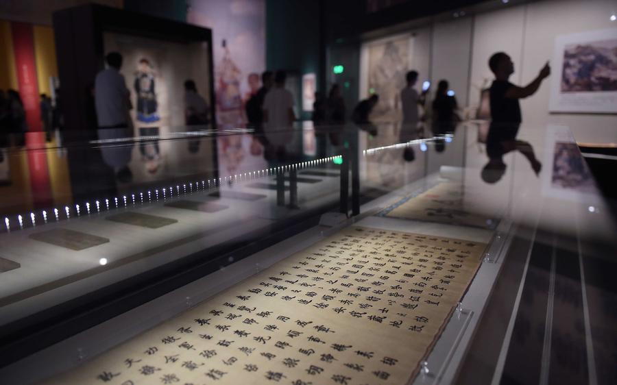 New Chengdu Museum officially opens to public