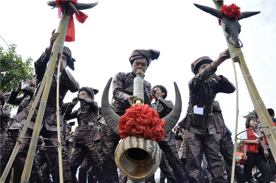 Dong ethnic group celebrate cultural and arts festival in Guizhou