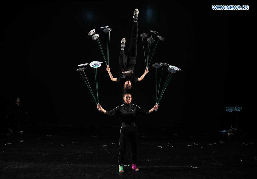 8 Chinese cities staging acrobatic arts