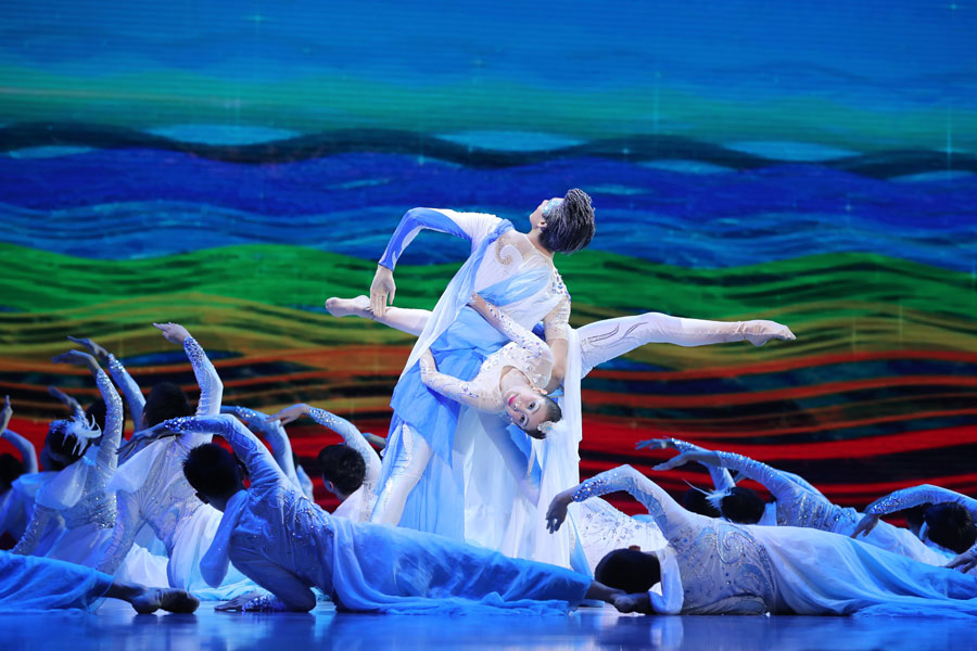 BRICS evening gala delights in Xiamen