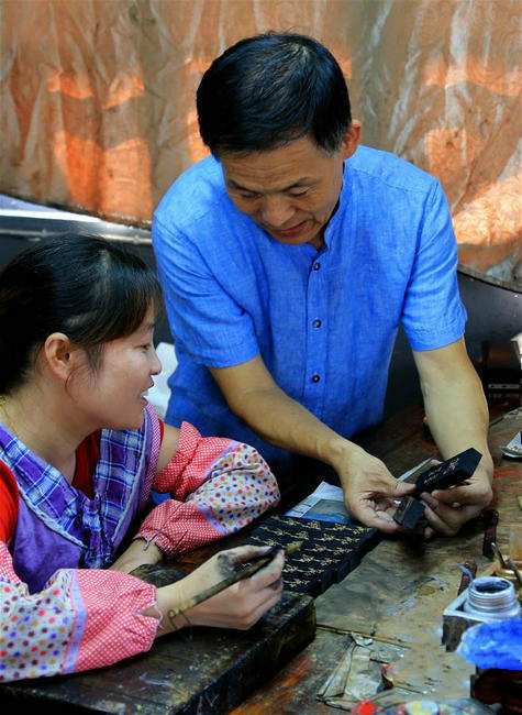 Ancient craft: Ink production in Anhui province